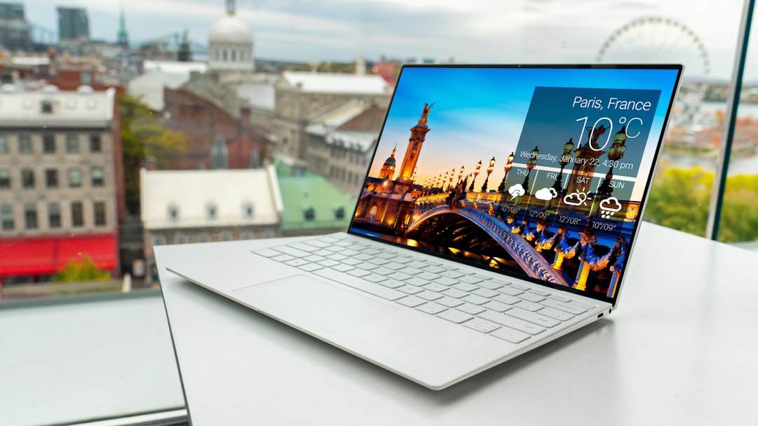 fintech laptop city