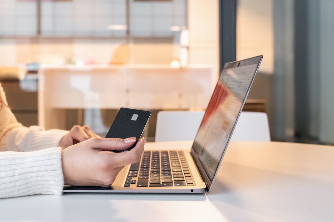 online shopping laptop