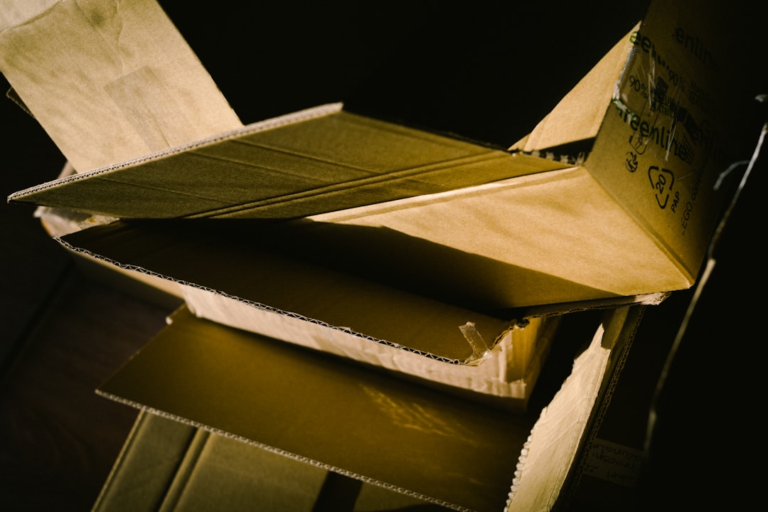 warehouse logistics boxes